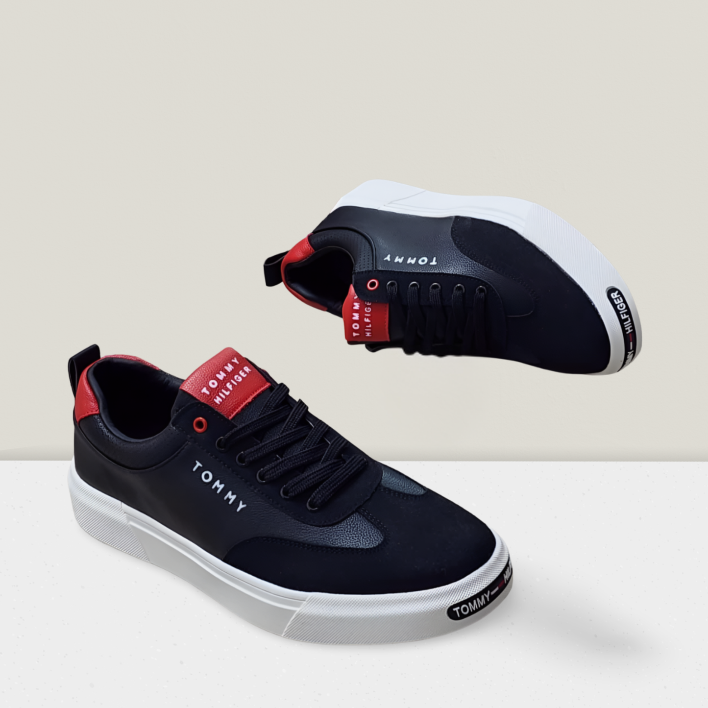 StreetFlex Signature Low-Top Sneaker