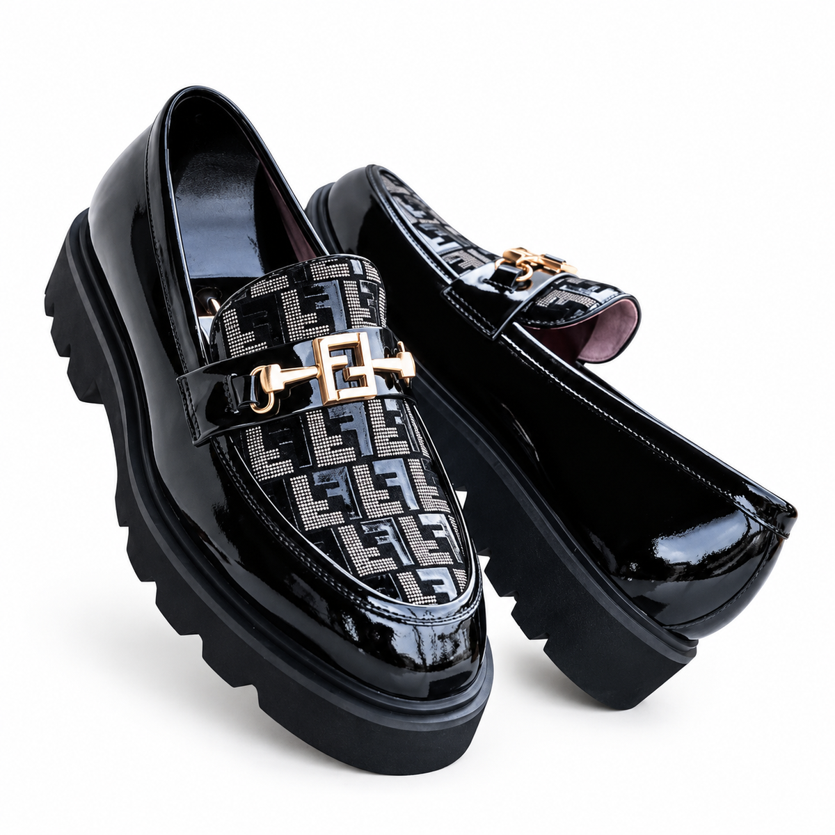 Maze-Pattern Disc Loafers – Black