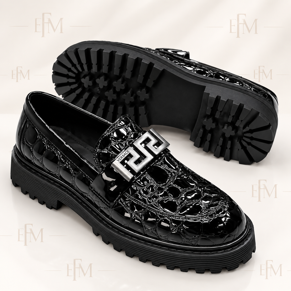 Filigree-Textured Geometric Loafers – Black