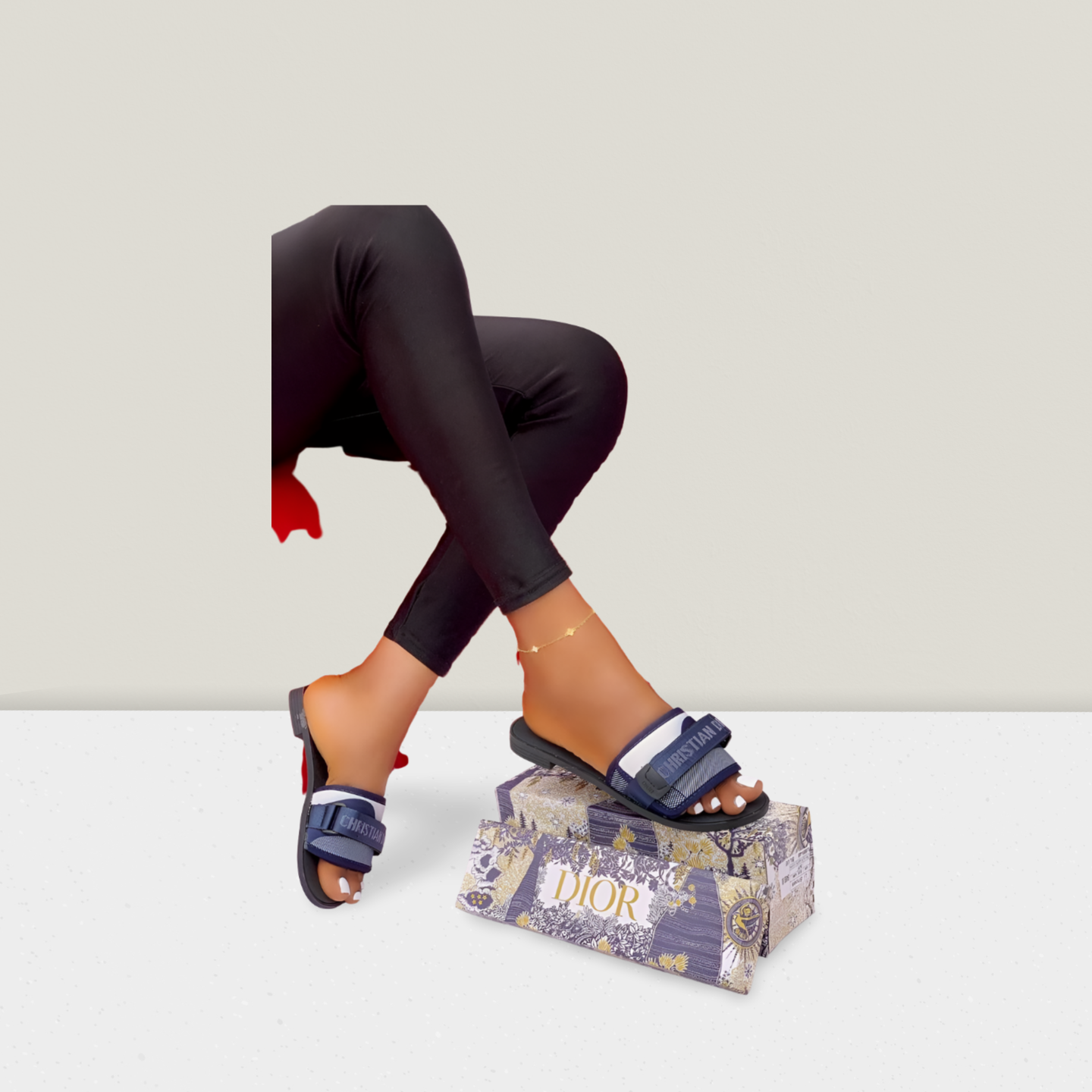 Signature Logo Strap Luxury Slide