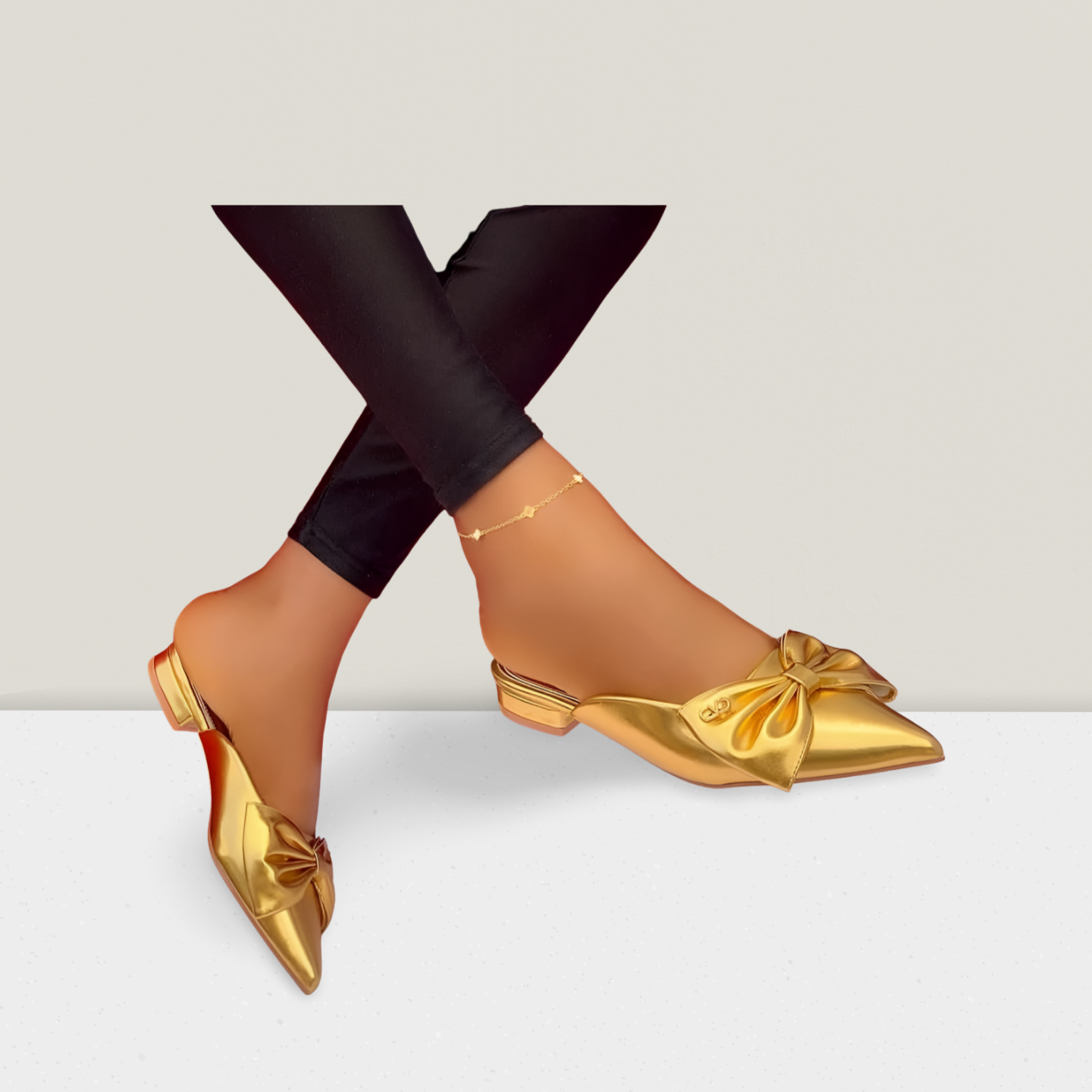 Bow-Detail Pointed Flat Mules